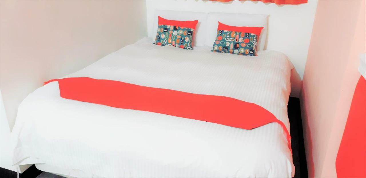 Laichite Hotel Love River Kaohsiung Extérieur photo